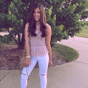 Meet your Posher, Natalie